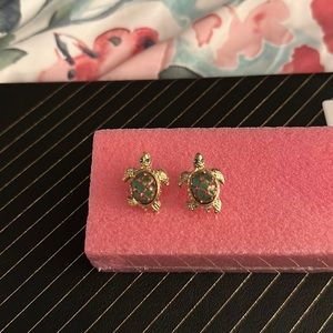 Turtle earrings